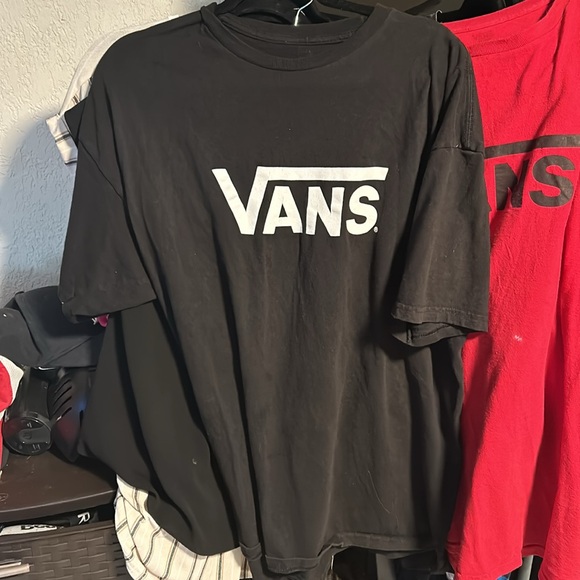 T-shirts - Picture 2 of 7